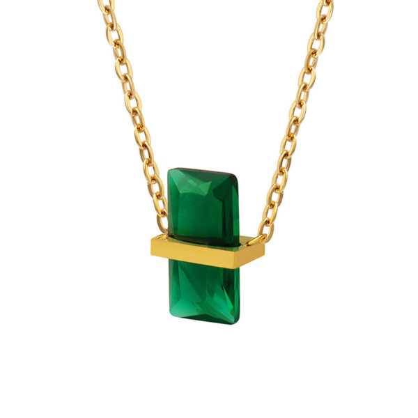 Internet celebrity with personality 12-color rhombus crystal pendant necklace versatile style fashion niche design jewelry women
