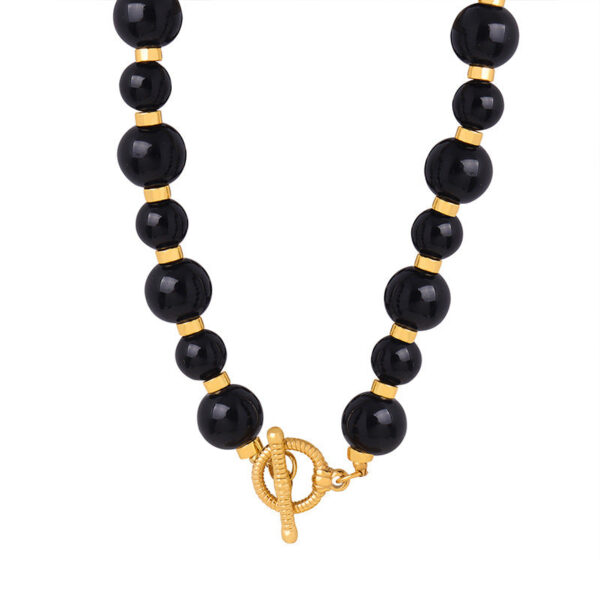 High-end light luxury niche personalized design natural black agate handmade beaded OT buckle necklace jewelry female pp